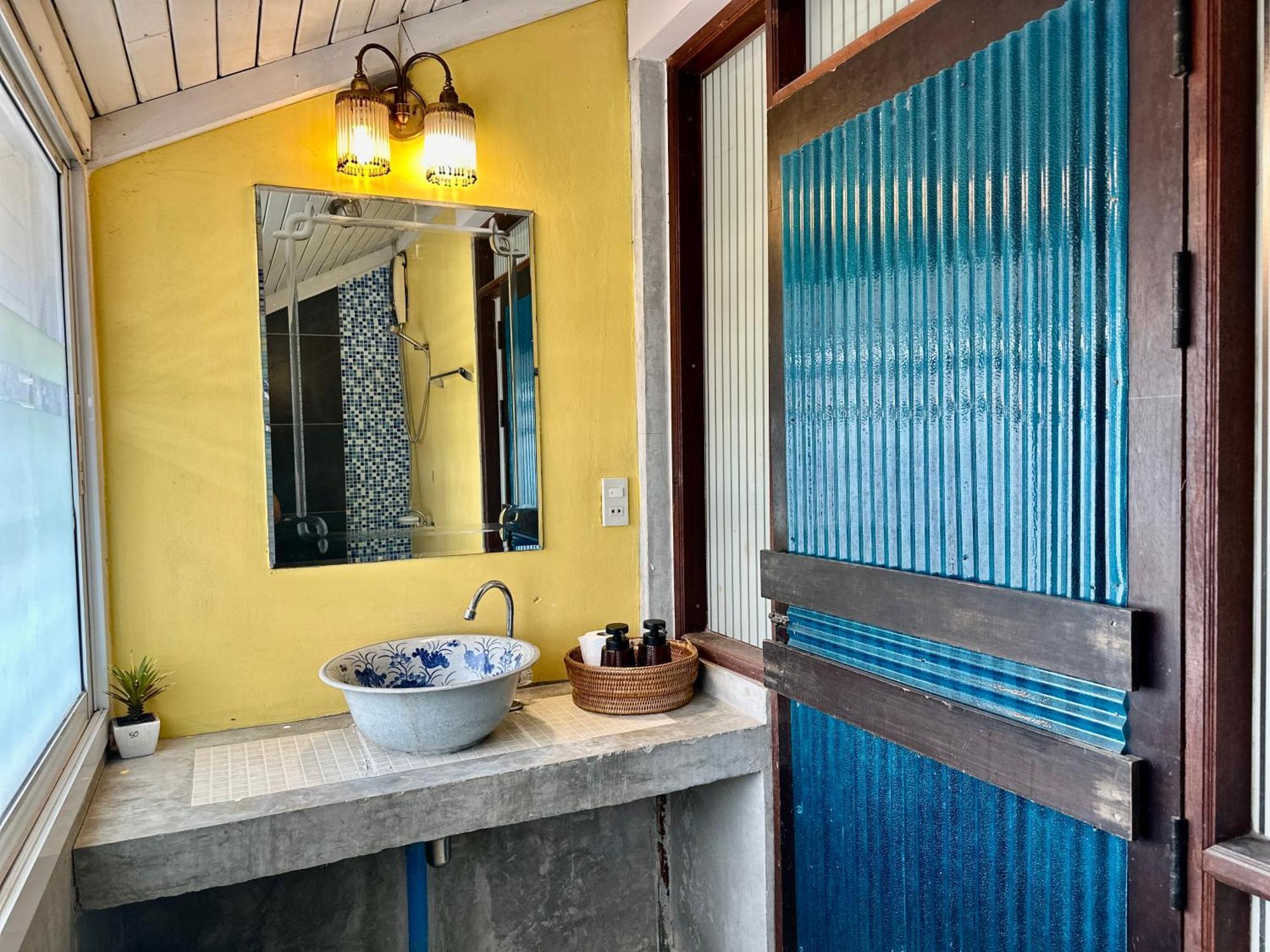 Tony'S Place Ayutthaya Εξωτερικό φωτογραφία