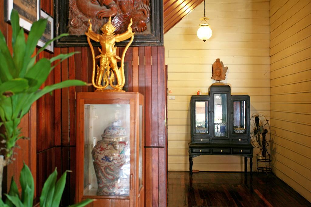 Tony'S Place Ayutthaya Εξωτερικό φωτογραφία